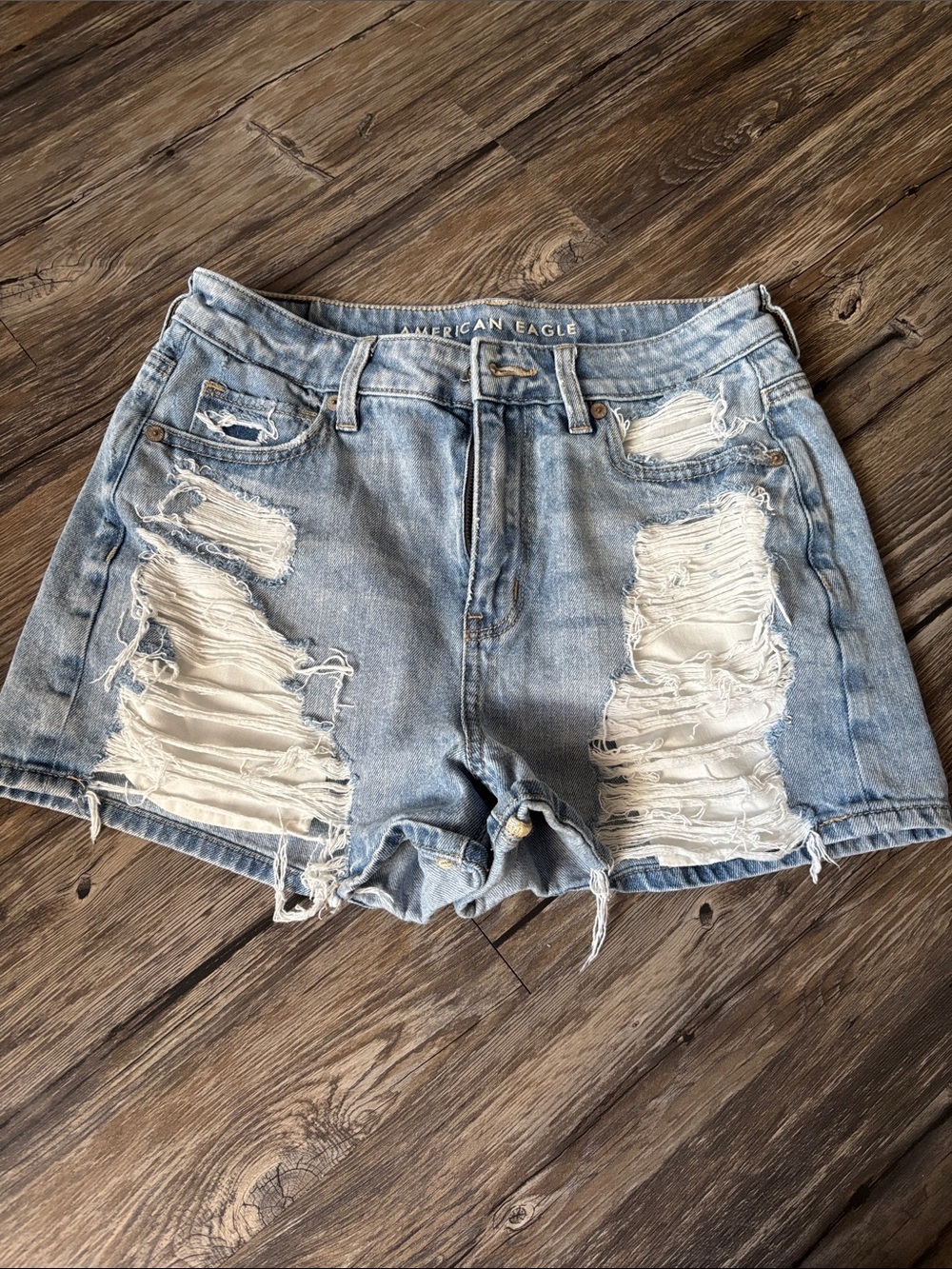 American Eagle Outfitters Light Wash Distressed Denim Cutoff Shorts